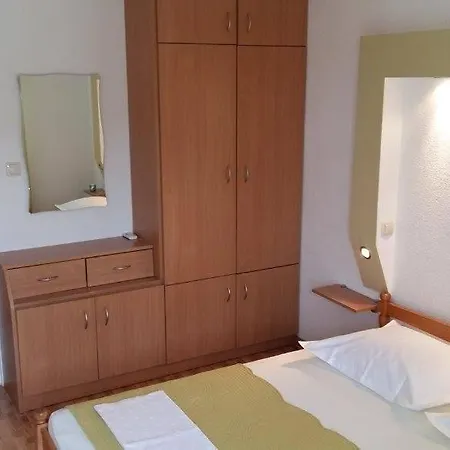 Kontic Lägenhet Baška Voda