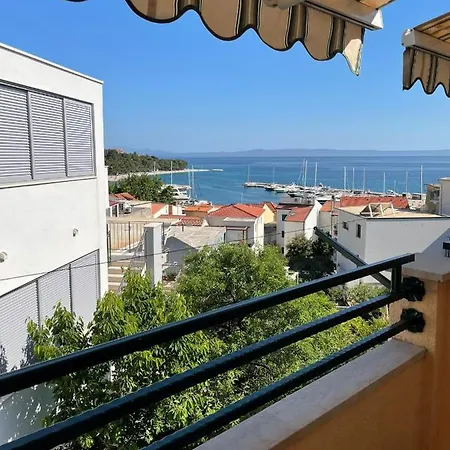 Apartment Kontic Baska Voda