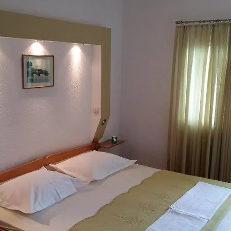 Apartment Kontic Baska Voda