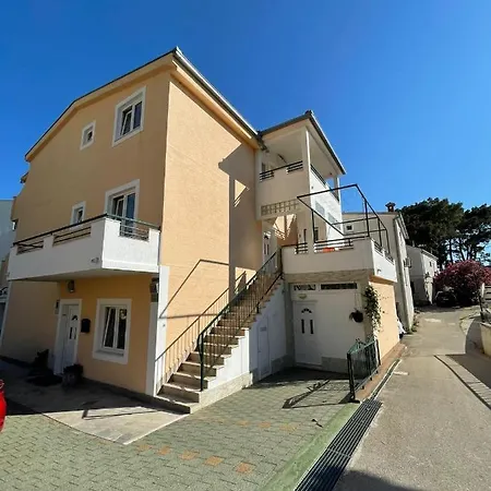 Kontic Apartamento Baška Voda